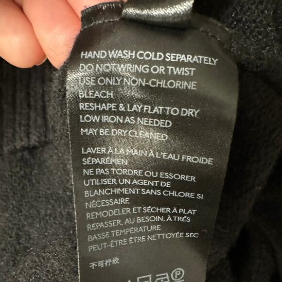 Anthropologie Black Oversized Elevated Basics Quiet Luxury Cozy Knit Sweater M - Picture 7 of 9